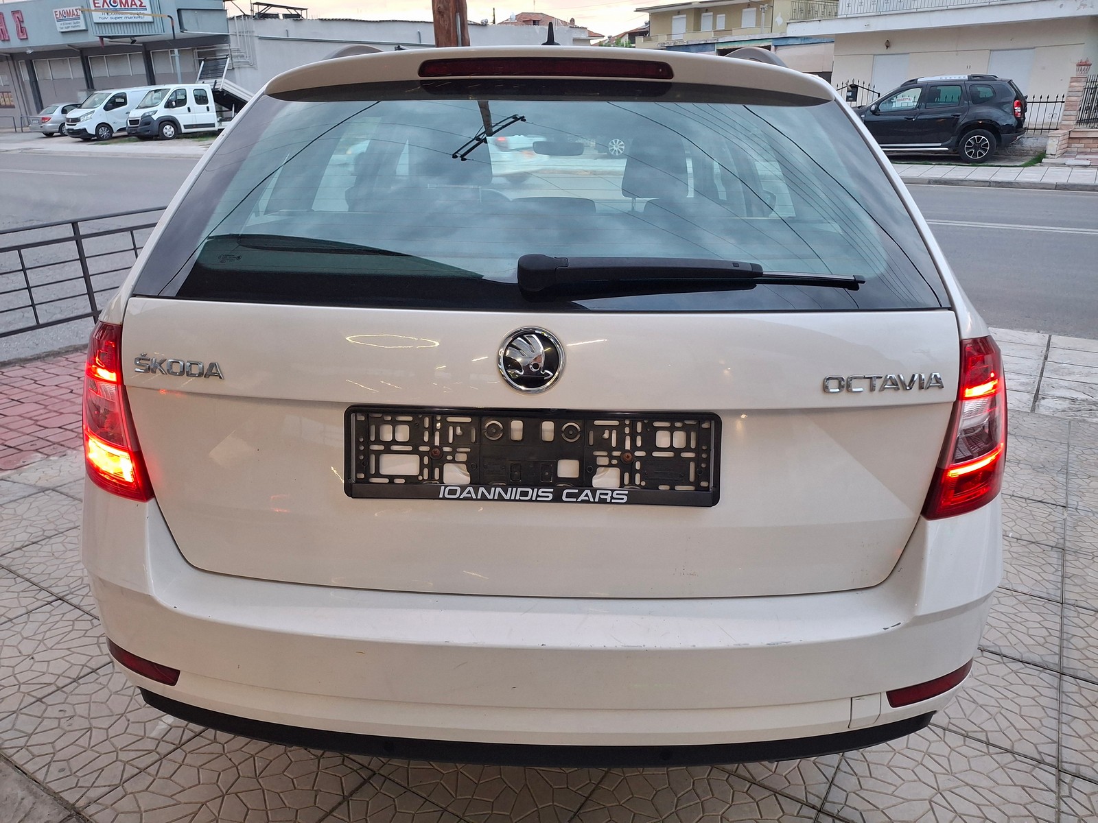 Skoda Octavia 2.0 TDI AMBITION LIMITED DSG COMBI - ΧΩΡΙΣ ΦΠΑ — 6
