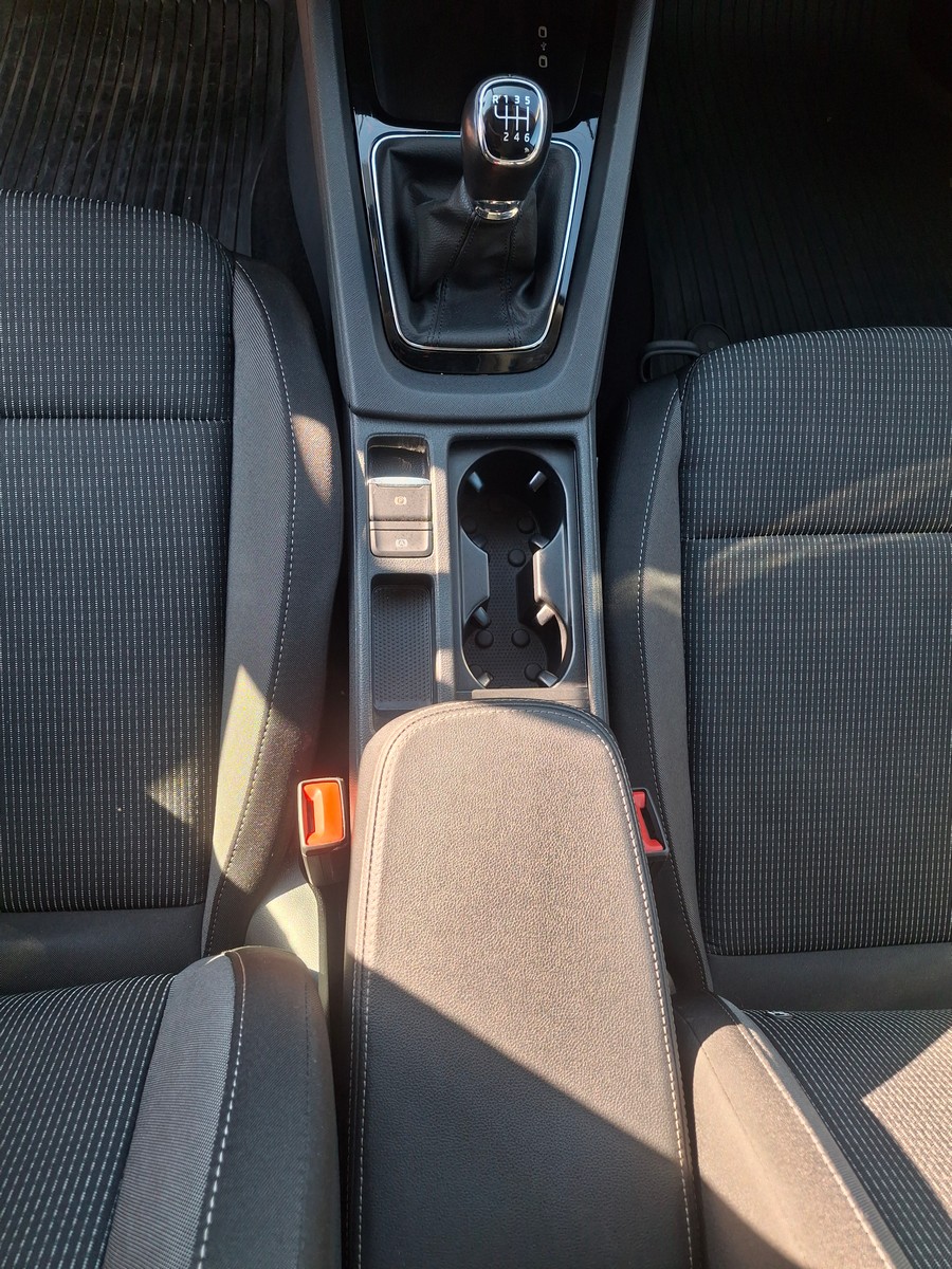 Skoda Octavia 2.0 TDI Ambition Combi-ΧΩΡΙΣ ΦΠΑ (τιμή για ΤΑΧΙ) — 25