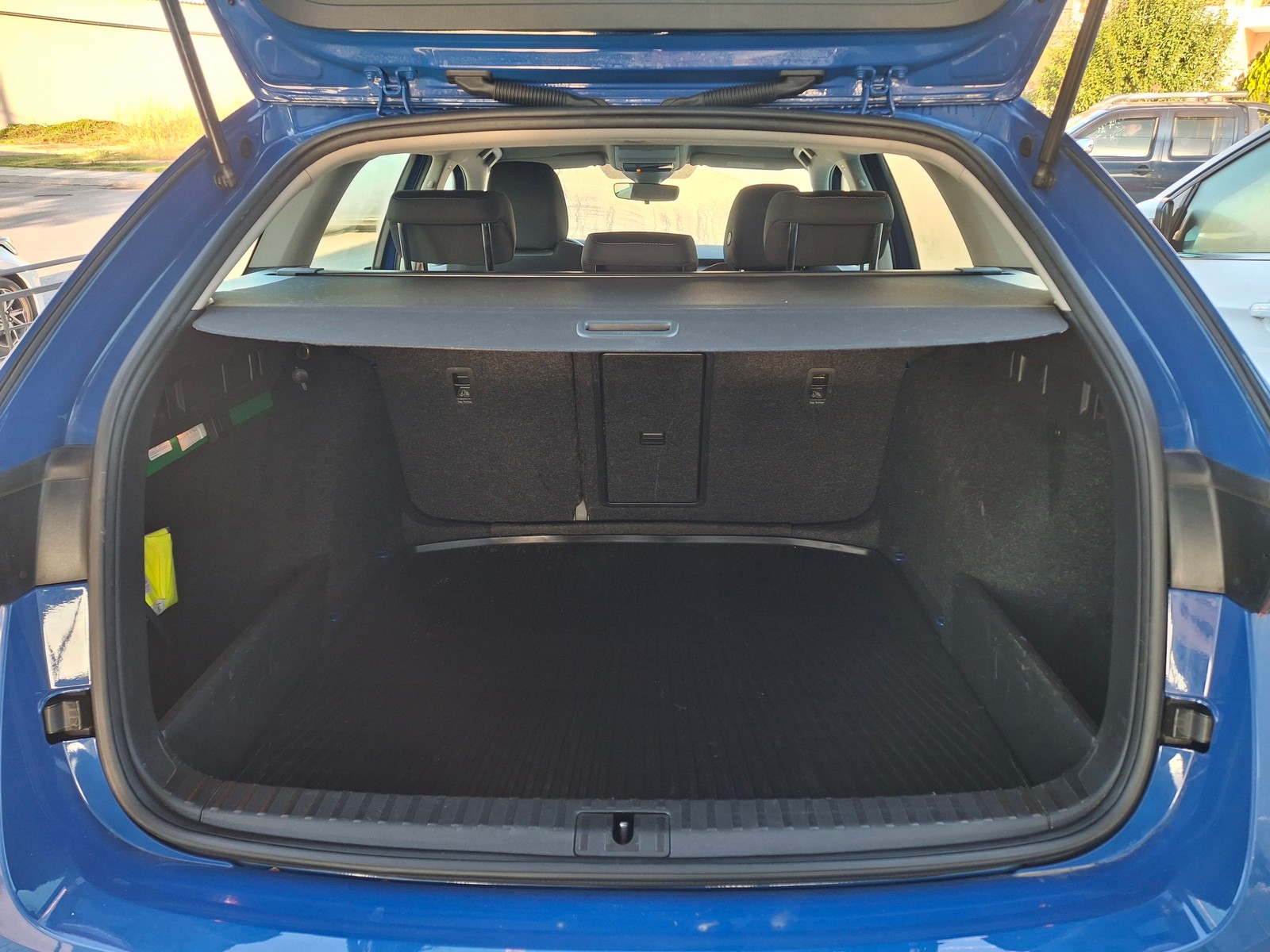 Skoda Octavia 2.0 TDI Ambition Combi-ΧΩΡΙΣ ΦΠΑ (τιμή για ΤΑΧΙ) — 37