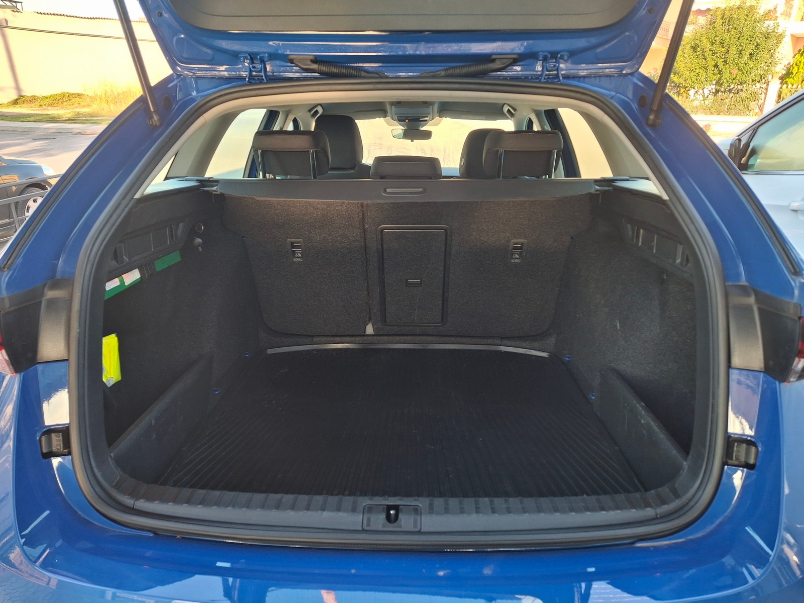 Skoda Octavia 2.0 TDI Ambition Combi-ΧΩΡΙΣ ΦΠΑ (τιμή για ΤΑΧΙ) — 38
