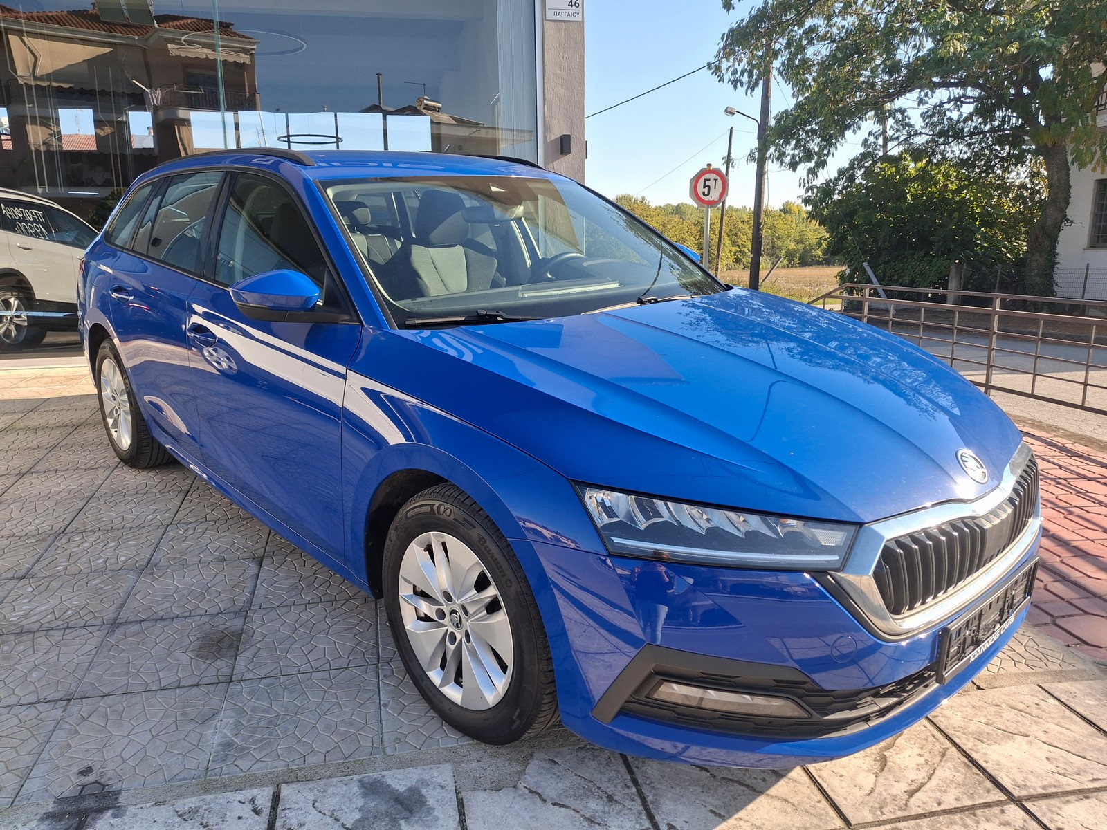 Skoda Octavia 2.0 TDI Ambition Combi-ΧΩΡΙΣ ΦΠΑ (τιμή για ΤΑΧΙ) — 3