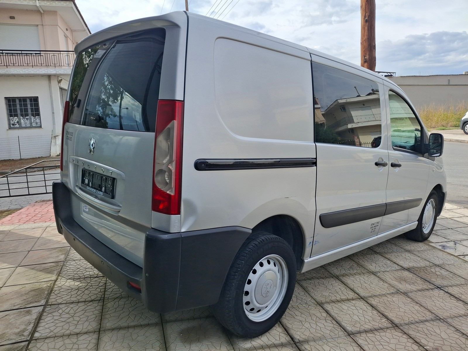 Peugeot Expert — 5