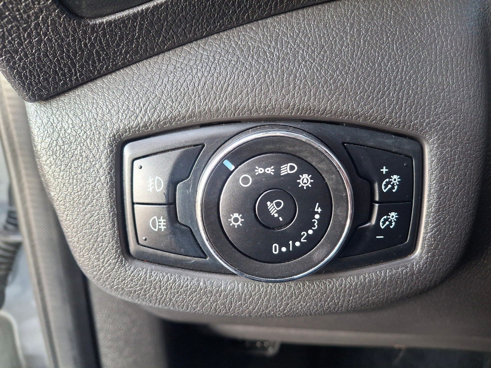 Ford Transit 1.5 TDCi Kasten Trend Lang — 15
