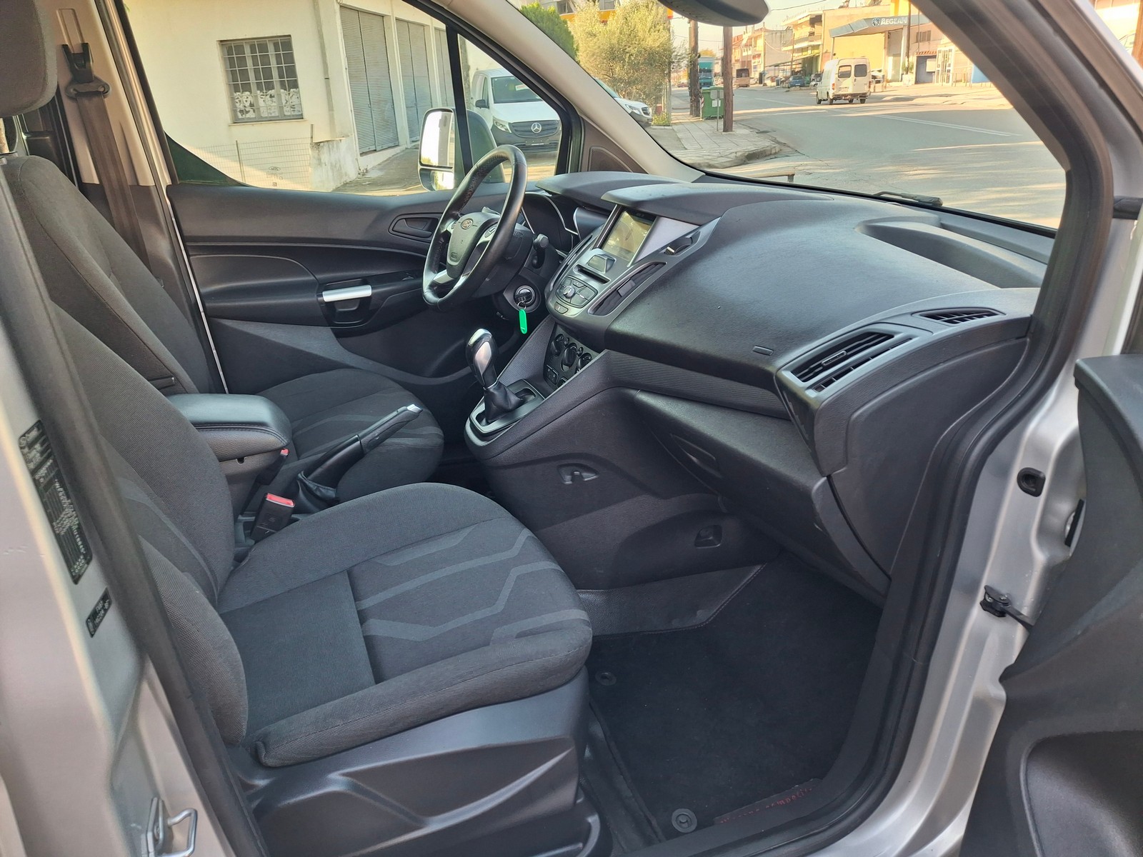 Ford Transit 1.5 TDCi Kasten Trend Lang — 32