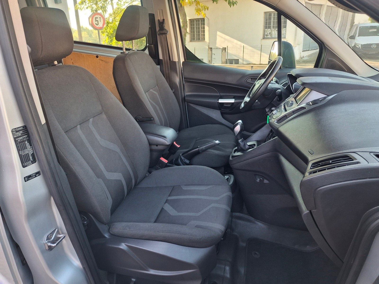 Ford Transit 1.5 TDCi Kasten Trend Lang — 33