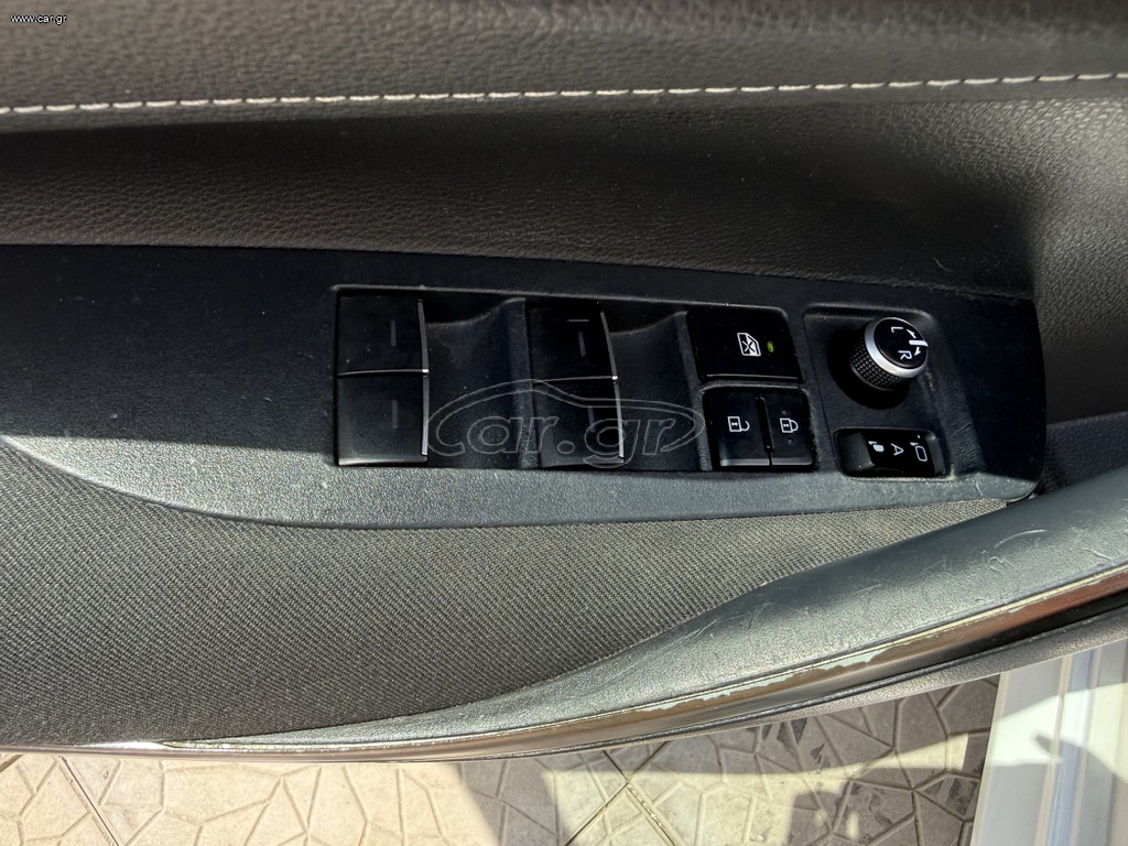 Toyota Corolla 1.8 Hybrid Active Tech SW-ΕΓΓΥΗΣΗ ΑΝΤΙΠΡΟΣΩΠΕΙΑΣ ΕΩΣ 2030 — 12