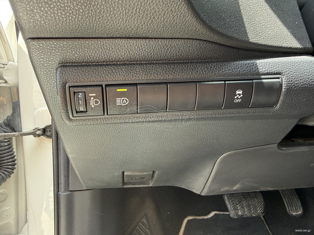 Toyota Corolla 1.8 Hybrid Active Tech SW-ΕΓΓΥΗΣΗ ΑΝΤΙΠΡΟΣΩΠΕΙΑΣ ΕΩΣ 2030 — 15
