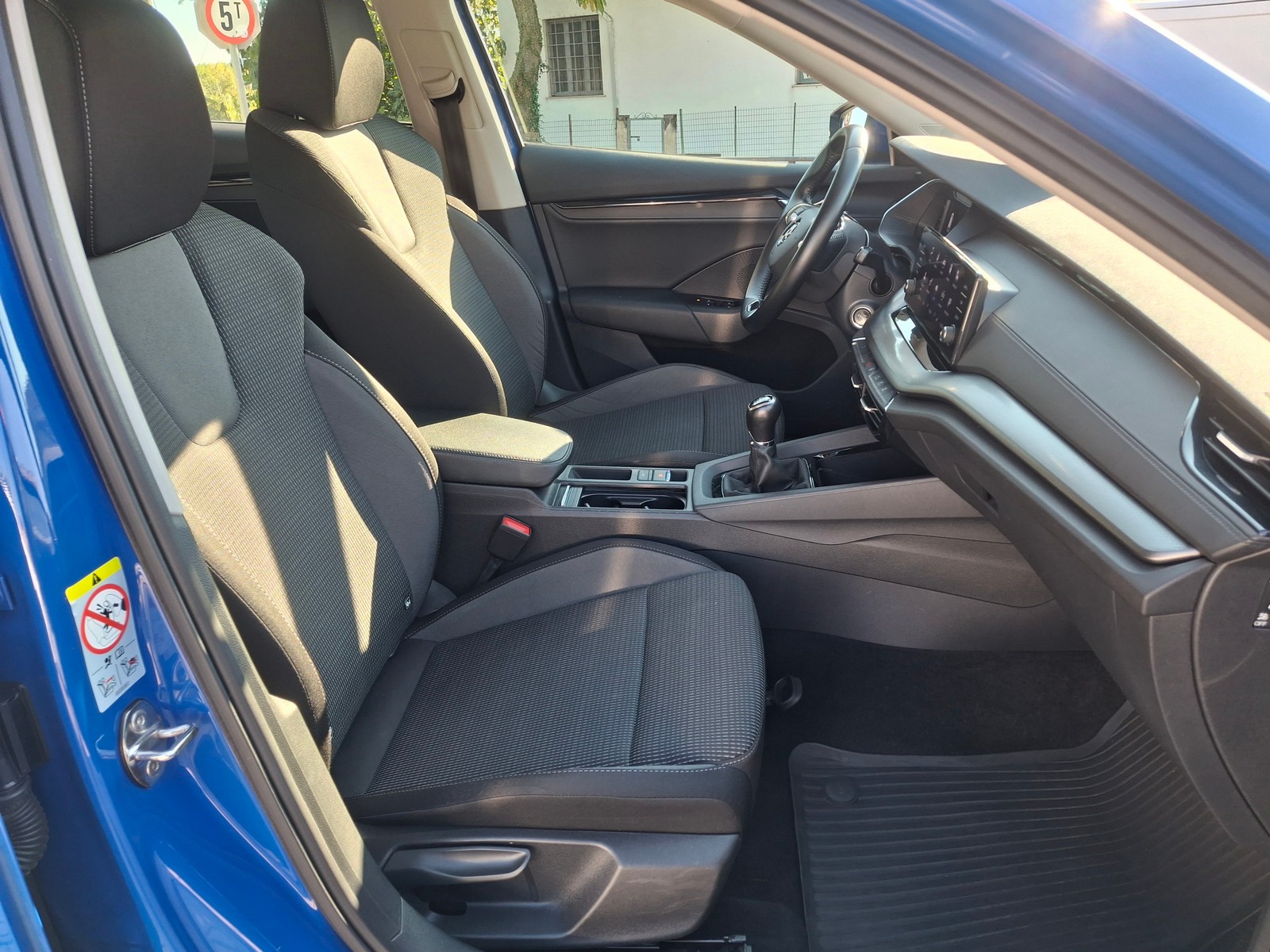 Skoda Octavia 2.0 TDI Ambition Combi — 29