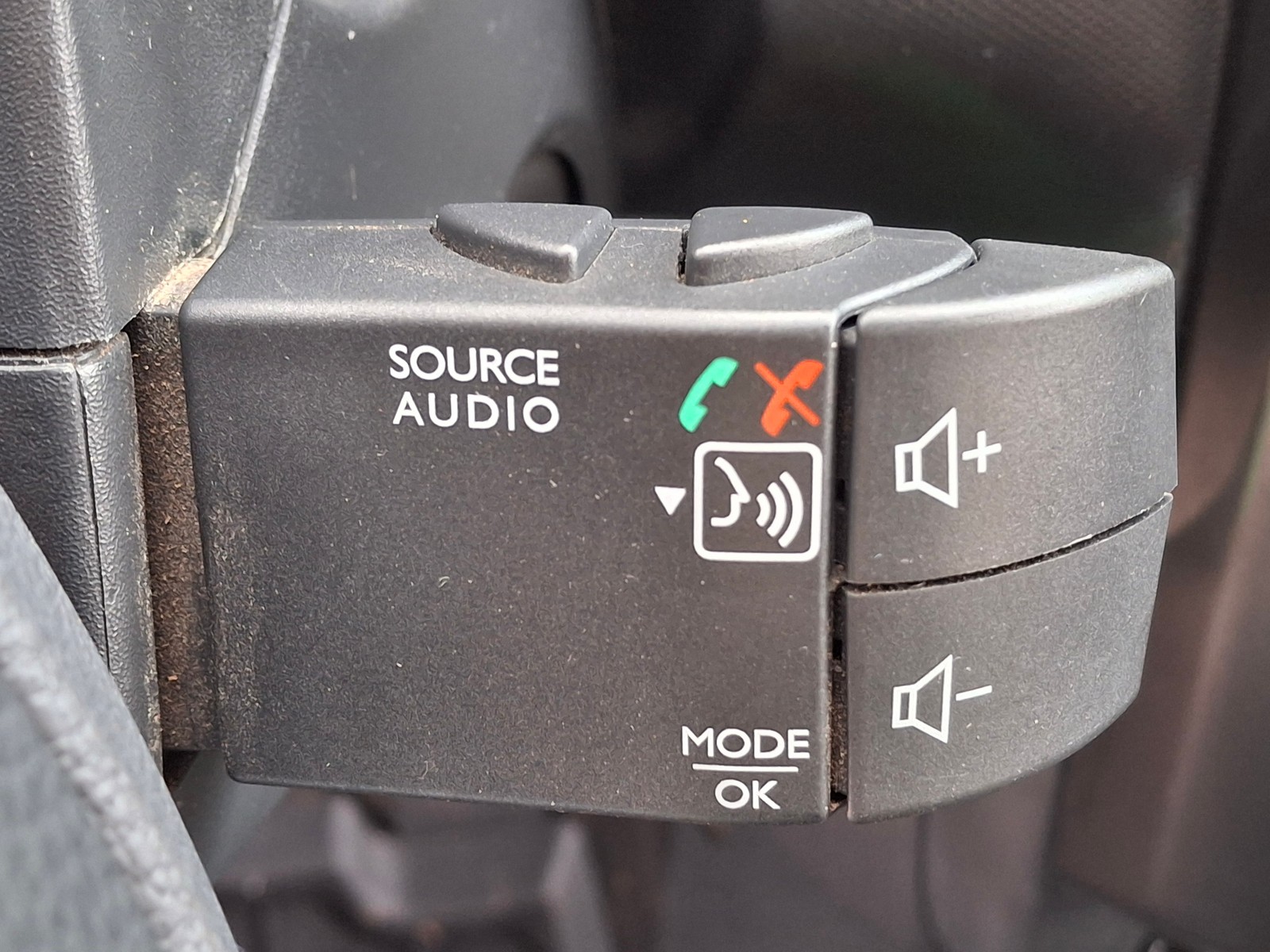 Dacia Duster 1.5 dCi Laureate 4x4 — 18